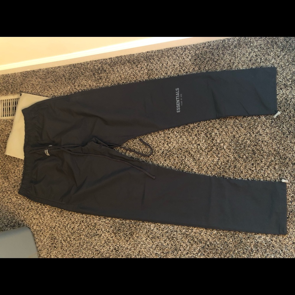 Fear of God nylon track pants (BLACK)